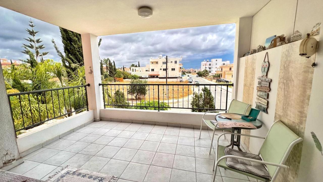 Anthea Gardens - Cosy Condo Paphos Eksteriør billede